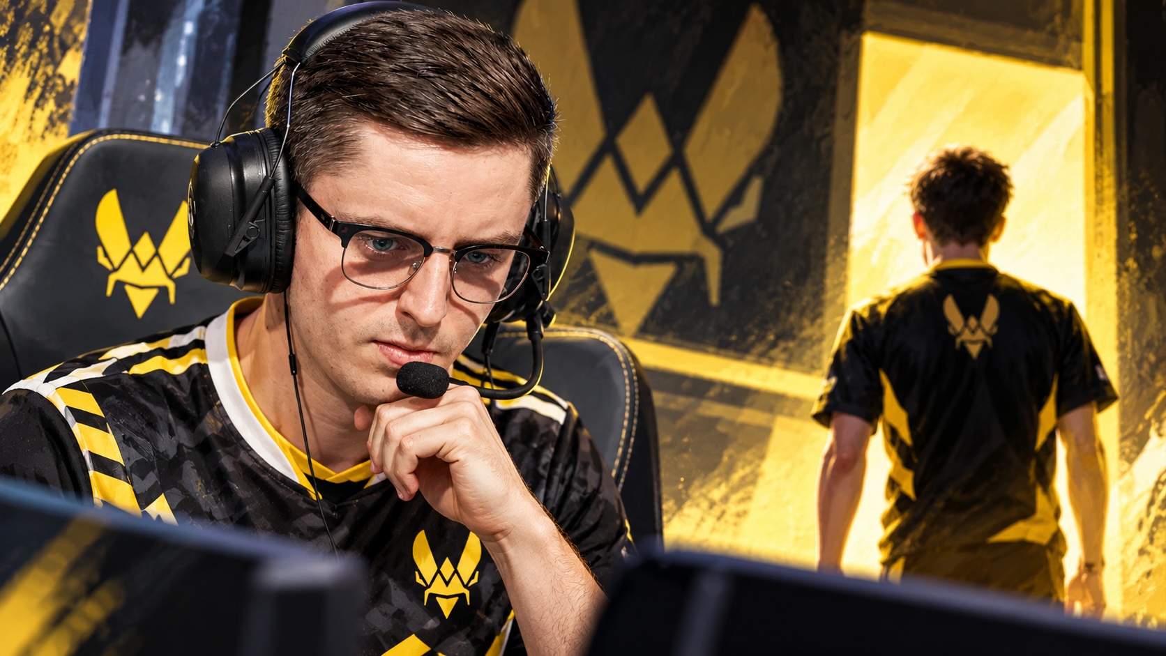 apEX залишиться у Vitality та назвав заміну для ZywOo